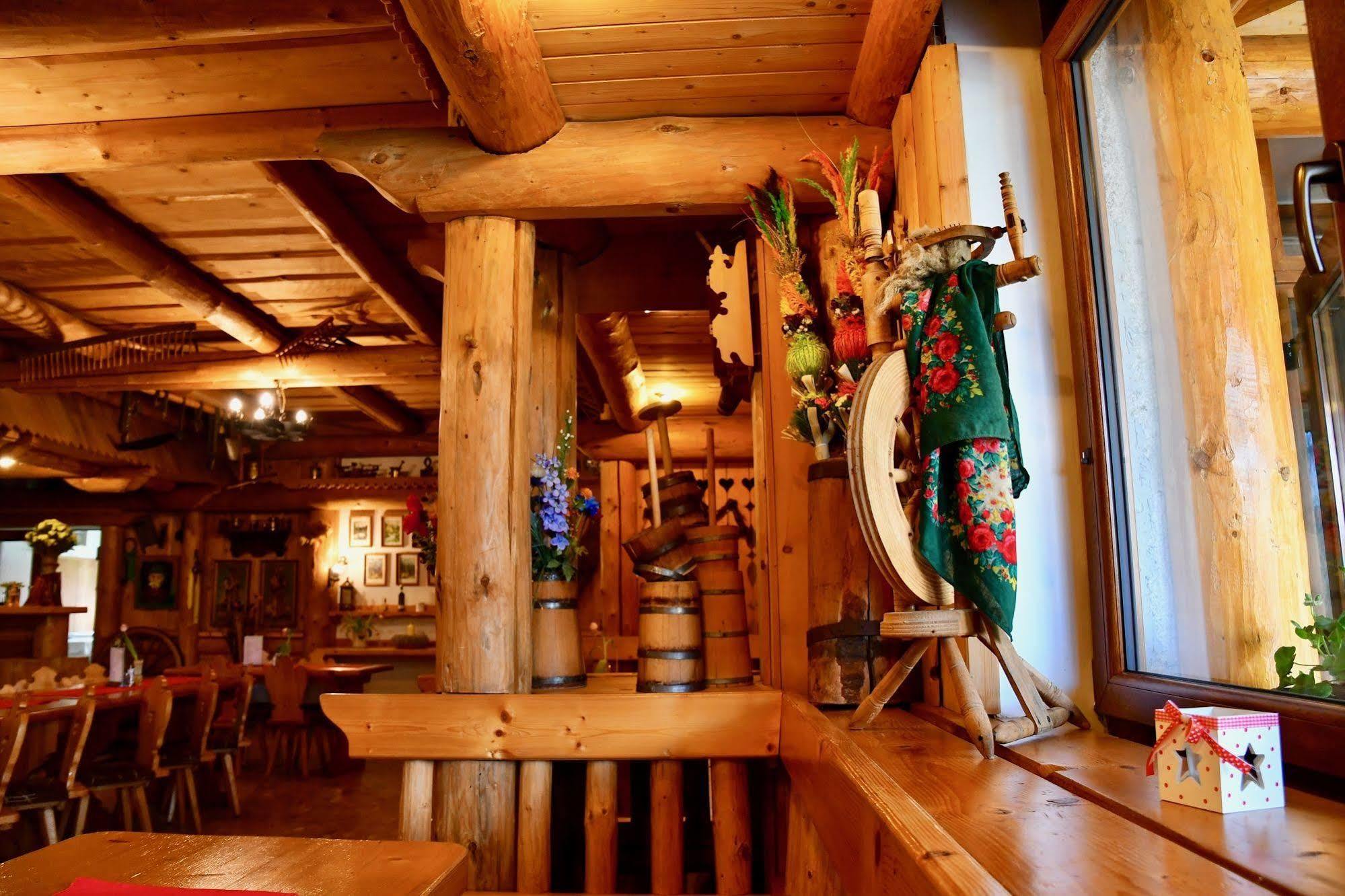 Sova Hotel&Restaurant Ždiar Buitenkant foto