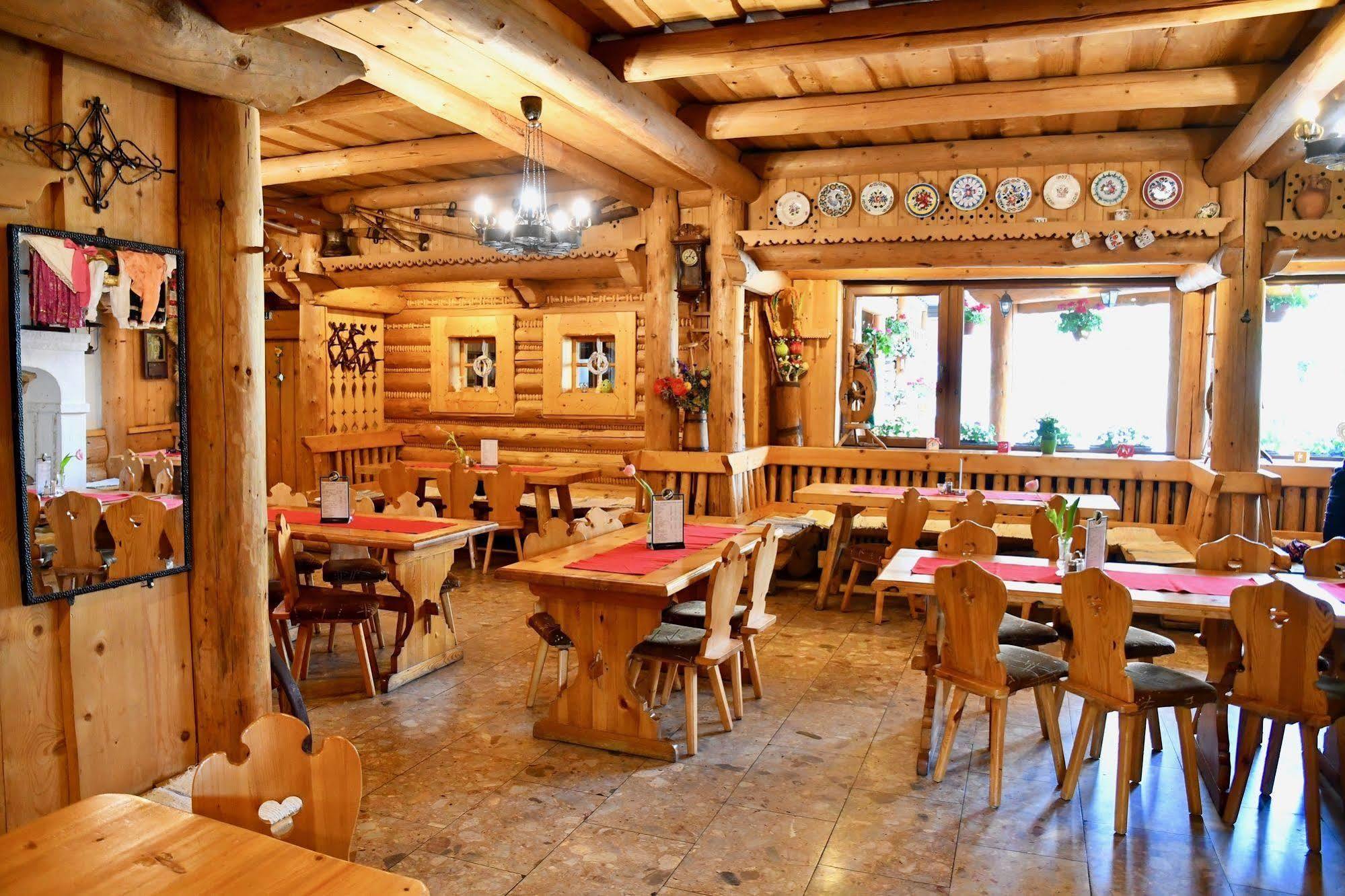 Sova Hotel&Restaurant Ždiar Buitenkant foto